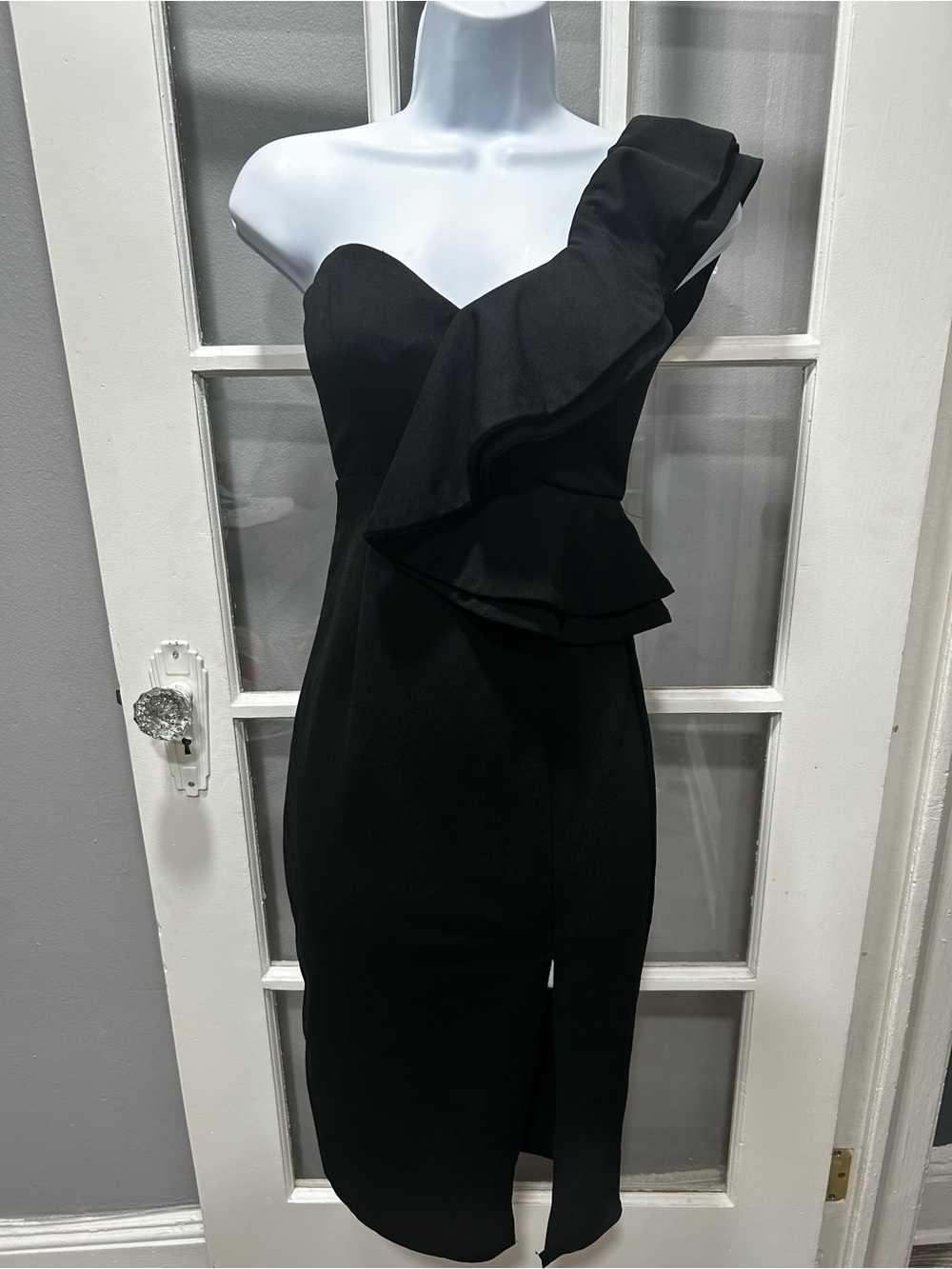 Hello Molly Black One-Shoulder Ruffle Midi Dress